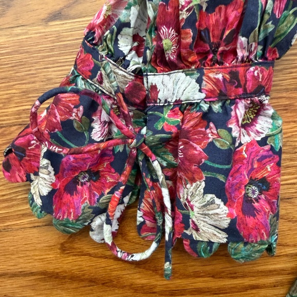 J. Crew Scalloped-sleeve top in Liberty Poppy Amelie floral Size M - Picture 5 of 7